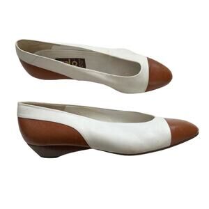 VINTAGE GALO Leather White/Cognac Toe Flats Women's Size: EU 38